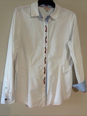 Brooks brothers pWhite Embroidered Button-Up Shirt with Red Accent